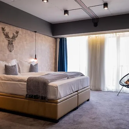 Art Luxury Living Free Parking Apartment *